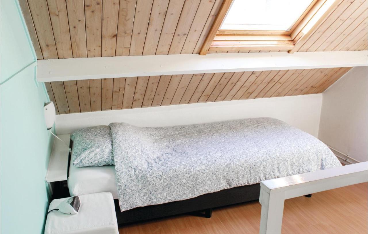 2 Bedroom Pet Friendly Home In Egmond Aan Zee Holiday home *